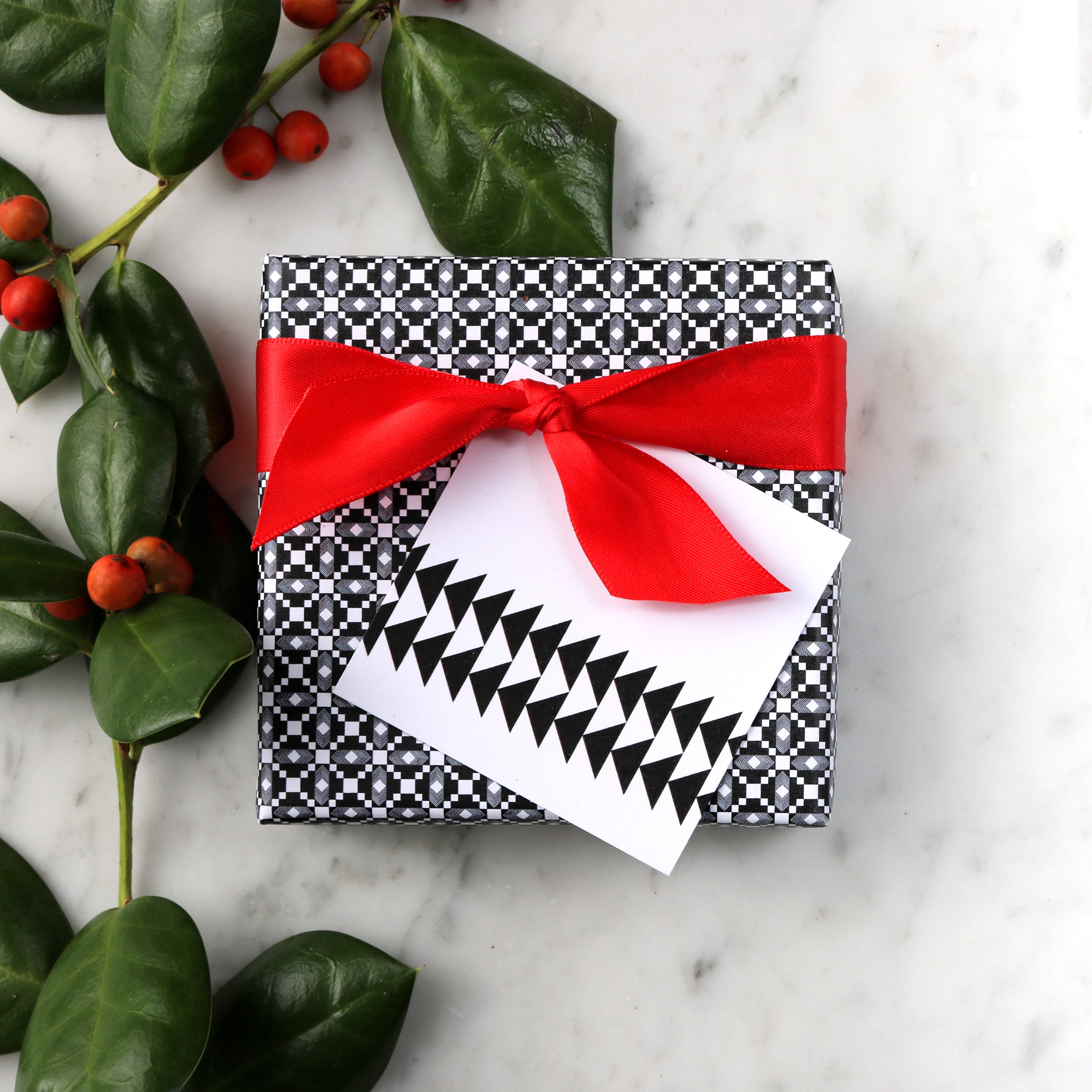 Blackford's Beauty | Gift Wrap - 3 Sheets